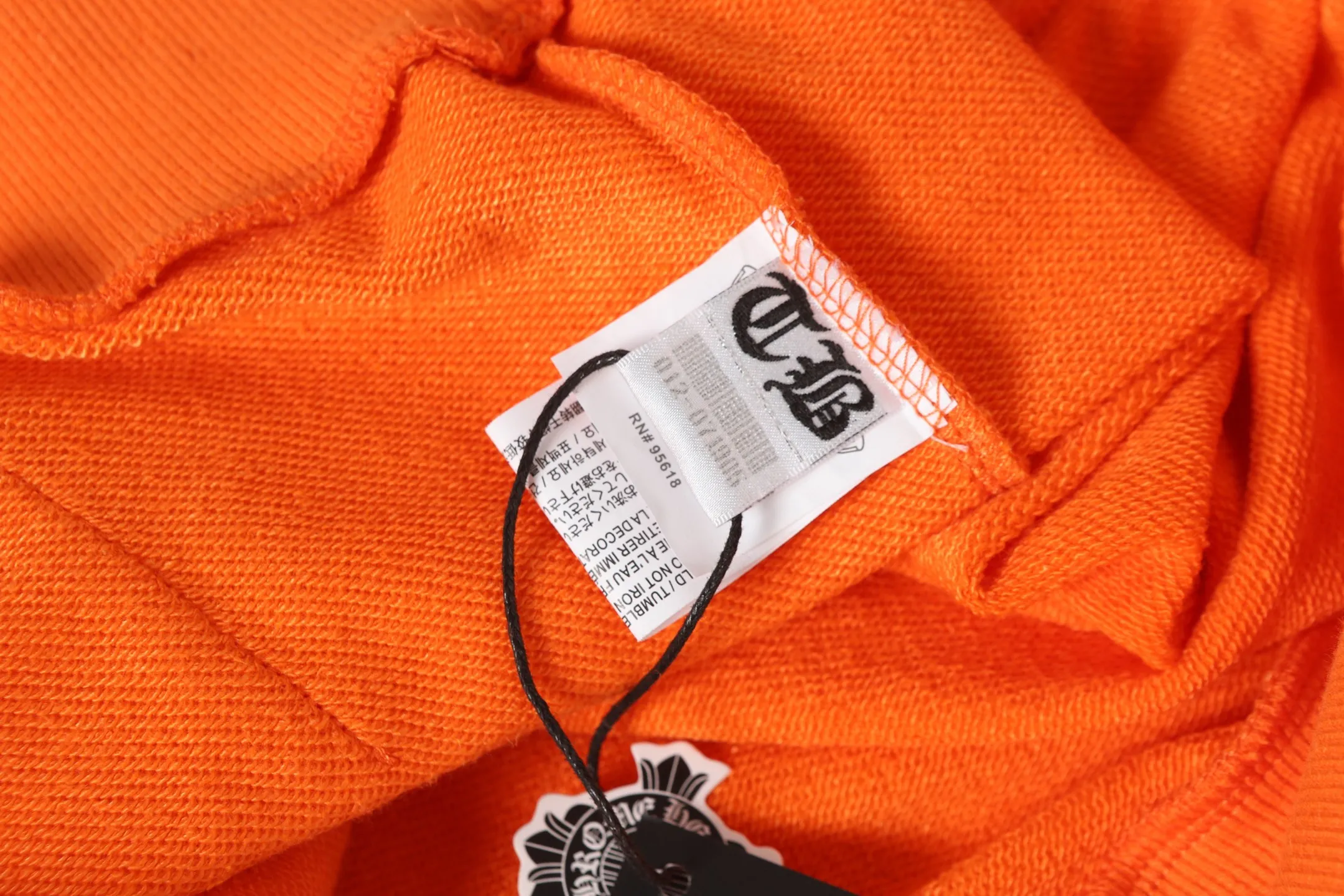 P260 #L3113 cross-border model. Those who pursue quality should not place an order. -Chrome Hearts/Chrome Hearts 23ss graffiti spoof printed hooded sweatshirt -High weight, high density and high quality. The wool is soft, delicate and skin-friendly. It feels soft and silky. It has excellent warmth and skin-friendly properties.